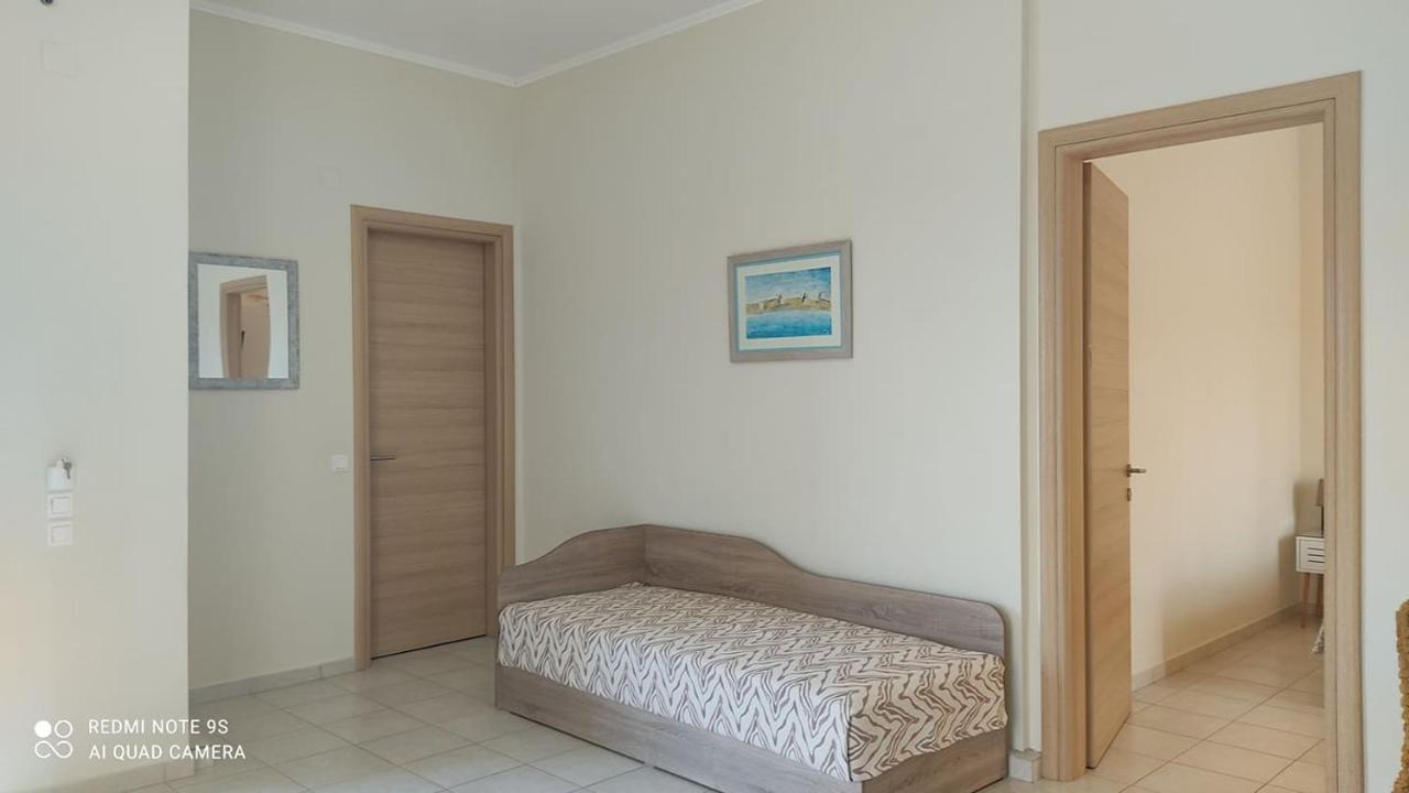 Kalliope Apartment Tsoukaladhes