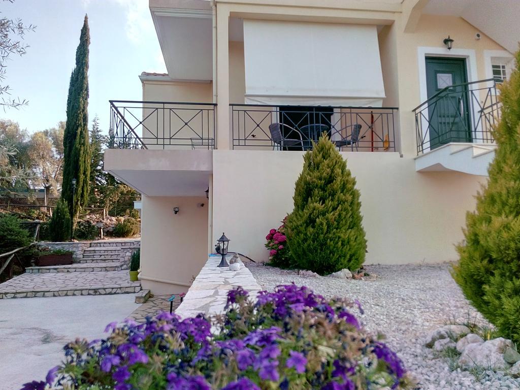 Kalliope Apartment *